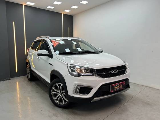 CAOA CHERY TIGGO 2 1.5 MPFI 16V FLEX LOOK 4P AUTOMÁTICO